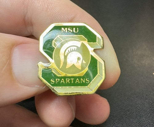 VINTAGE MICHIGAN STATE UNIVERSITY LAPEL HAT PIN MSU