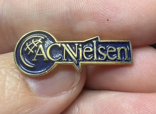 VINTAGE AC NIELSEN LAPEL PIN Audience Measurement Data Analytics TV Radio