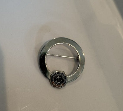Vintage Hope College Lapel Pin Seal Logo Crest Sigillum Collegii Spei