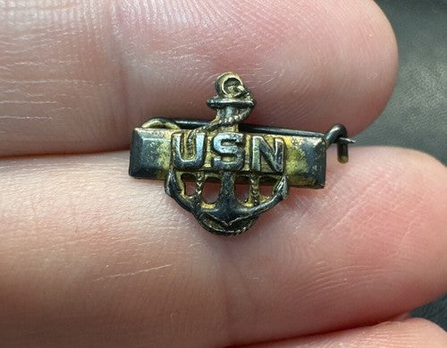 WWI WW1 USN US Navy Military Chief Petty Officer Lapel Pin RARE - Gold on Silver