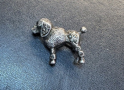 925 Sterling Silver Marcasite Sparkle Small Poodle Dog Pin Brooch Pendant