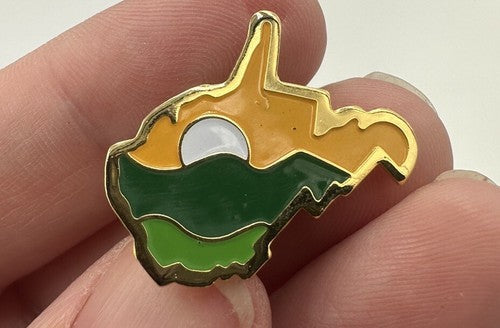 State of West Virginia Shaped Map Tourist Travel Souvenir Collector Pin