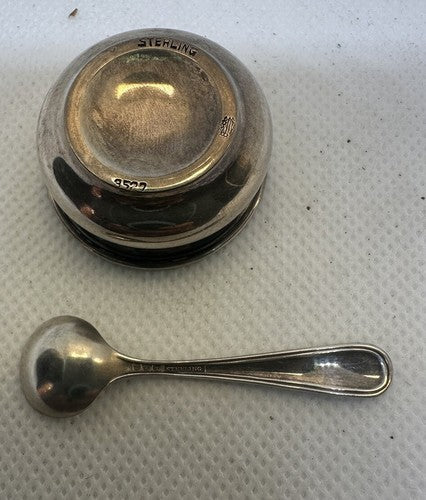Sterling Watson COMMONWEALTH INDIVIDUAL SALT CELLAR and SALT SPOON 2" No  Mono