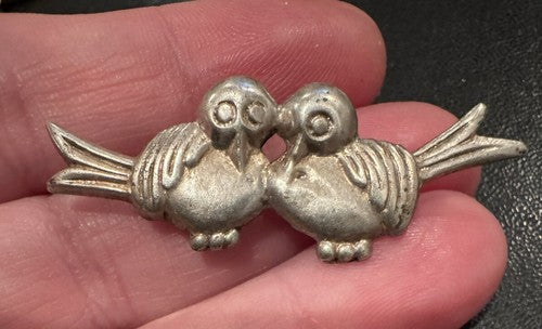 ANTIQUE MEXICO SILVER PIN BROOCH LOVE BIRDS