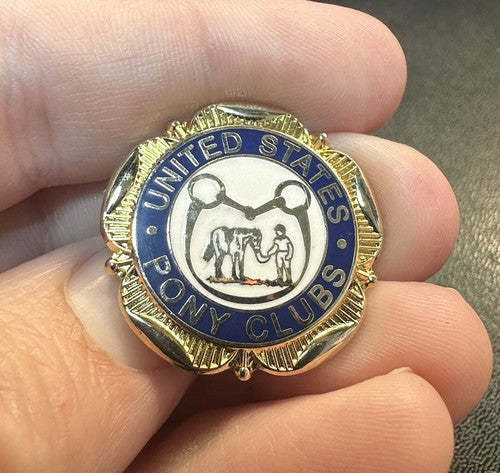 United States Pony Clubs 1" Gold Tone Metal & Enamel Lapel Pin Pinback Brooch