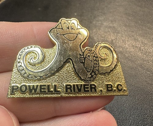 POWELL RIVER B.C. Souvenir Travel Pin Octopus