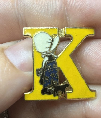 Vintage Holly Hobbie Initial K Letter Gold Tone and Enamel Brooch Pin RARE