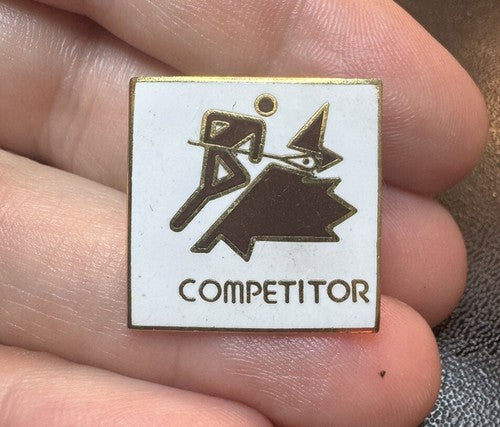Vintage Canada Lacrosse COMPETITOR Pin Enamel Lapel Hat Canadian