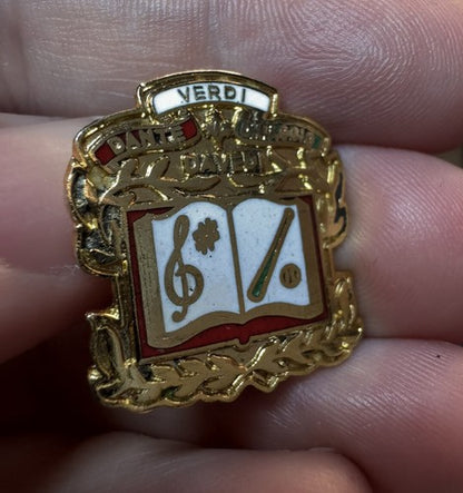 The DAVEDI CLUB Member Pin Vintage - North Bay Ontario Italian Italy