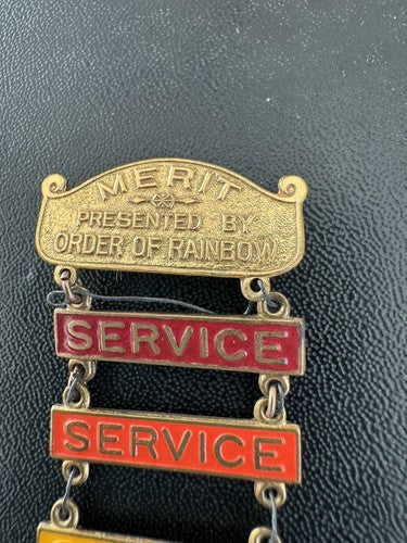 Masonic Order of the Rainbow for Girls Merit Service Badge Pot of Gold Badge Pin