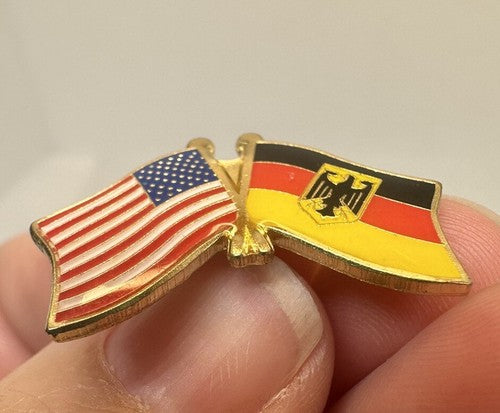 VTG Lapel Pinback Hat Pin Gold Tone American Germany Frendship Flag Pin 