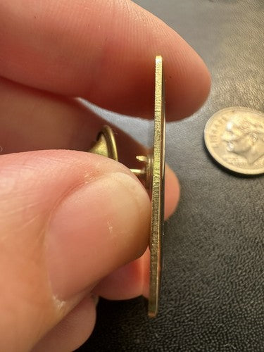 EARLY VIETNAM VETERANS MEMORIAL WALL PIN BADGE