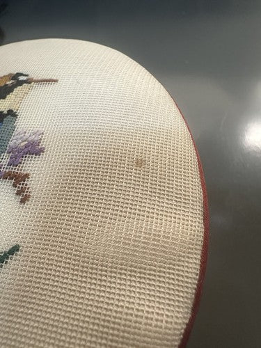 VTG PETIT POINT EMBROIDERY TRINKET BOX 5.25” Bird