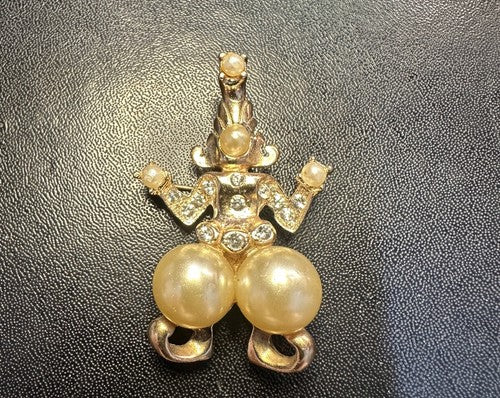 Vintage Thai Siamese Temple Dancer Brooch Pin Pearl Rhinestone Gold Tone