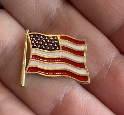 14k Solid Gold Enamel American Flag Lapel Pin Brooch Tie Tack I LOVE USA on Back