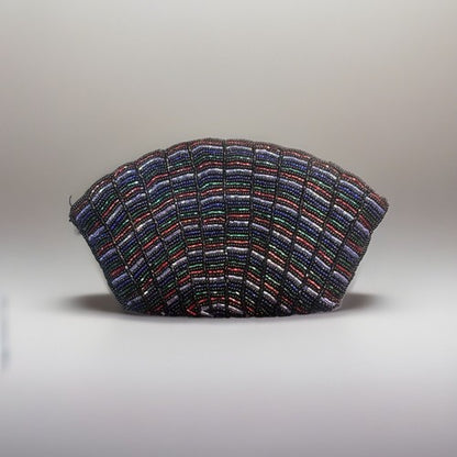 NEIMAN MARCUS HAND MADE BEADED EVENING CLUTCH SHELL SHAPE