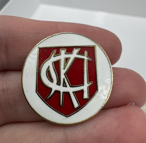 Vintage Kansas City Ski Club Pin Race Team. Vintage Ski Santa Fe Pin