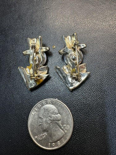 Pair of Vintage Mother of Pearl Face Clown Scatter Pins