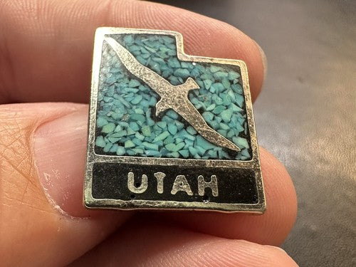 Vintage Pewter Crushed Inlaid Turquoise UTAH Pin Tie Tack