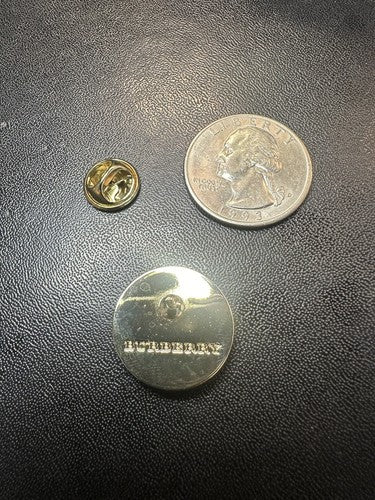 Genuine Burberry London Round Pin “Maybe It’s Because I’m A Londoner”