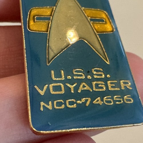 Vintage Star Trek U.S.S. Voyager NCC-74656 Pin New Old Stock NOS 1998