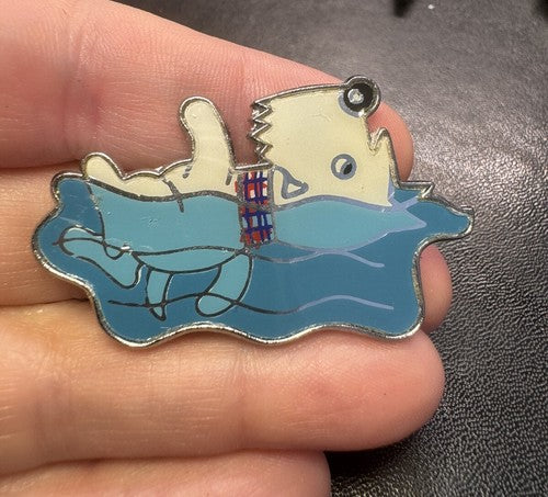 Mac the Dog Commonwealth Games 1986 Lapel Pin Badge Swimming Backstroke Mac RARE