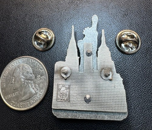 VERY NICE STATUE OF LIBERTY NATIONAL MONUMENT LAPEL HAT PIN