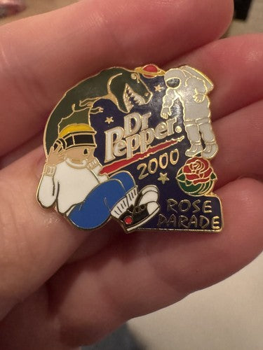Vtg 2000 Rose Parade Pin Dr Pepper Dinosaur Astronaut White Enamel