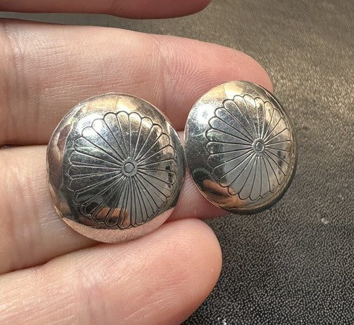 Vtg Navajo Signed Coin Silver Saucer Disk Concho Post Earrings Ina J.
