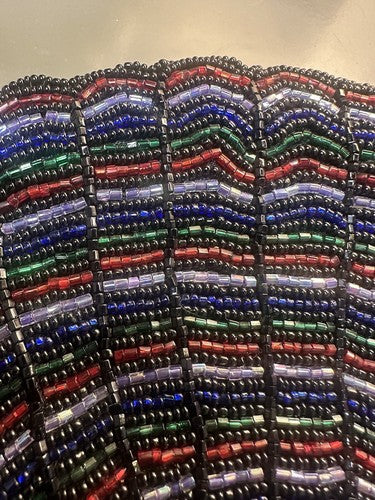 NEIMAN MARCUS HAND MADE BEADED EVENING CLUTCH SHELL SHAPE