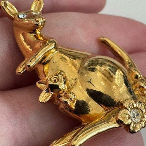 Vintage Avon Gold Tone Rhinestone Mamma and Baby Kangaroo Brooch Pin 2"