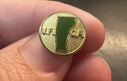 Vermont Fuel Dealers Association Lapel Pin V.F.D.A. Gold Tone Green Enamel