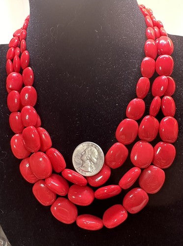 VINTAGE~TRIPLE~3 STRAND~ CHERRY RED GRADUATING BEAD NECKLACE~19”