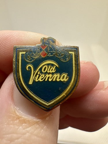 Vintage OLD VIENNA Canadian Beer Brewing Company Logo Lapel Pin