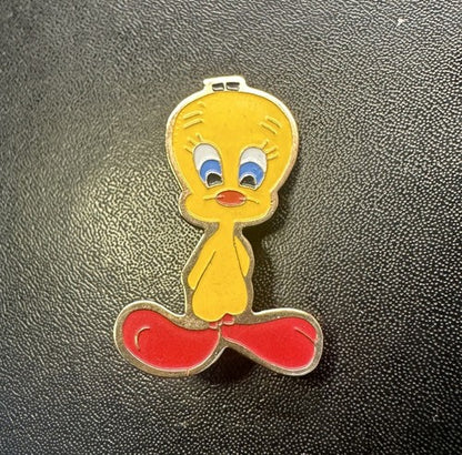 1979 Tweety Bird Warner Brothers Lapel Pin