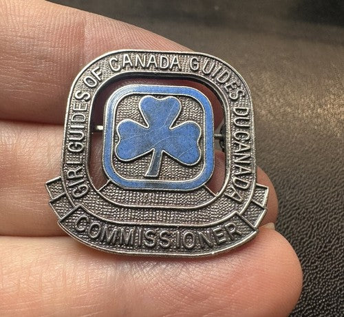 Girl Guides Of Canada Pin - Du - GGC - Vintage RARE