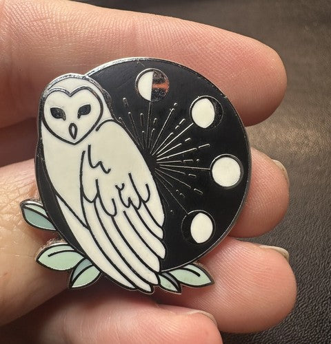 Owlcrate Pin April 2020 Full Moon Magic #62 Bone Crier's Moon Owl *