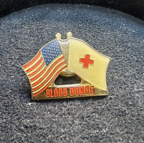 American Red Cross Friendship Flag Blood Donor Enamel Lapel Hat Pin Pinback