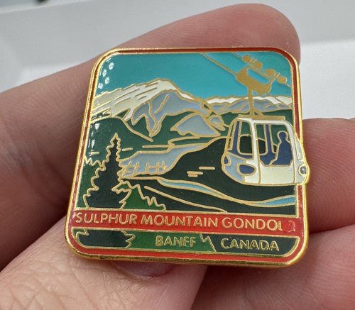 1999 VTG Sulphur Mountain Gondola Banff Canada Souvenir Lapel Pin