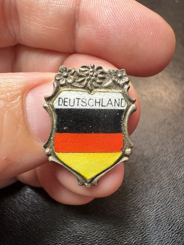 Vintage Deutschland - Germany Tourist Travel Souvenir Pin Coat of Arms