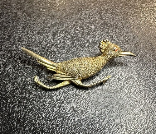 VINTAGE ROAD RUNNER STERLING SILVER 925 BROOCH PIN RETRO GOLD TONE