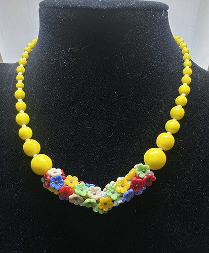 Vintage Glass Murano Yellow Flower Necklace - Beautiful!