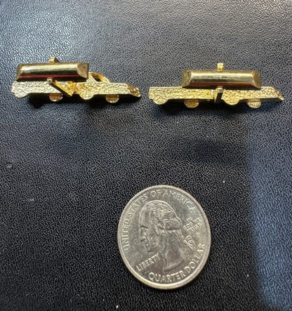 Vintage 60s Gold Tone Chevrolet Ford Car Cufflinks Chevy