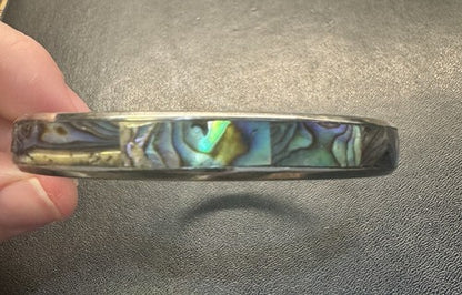 Vintage Bangle 8” Bracelet Silver Tone Abalone Shell 3/8” Wise