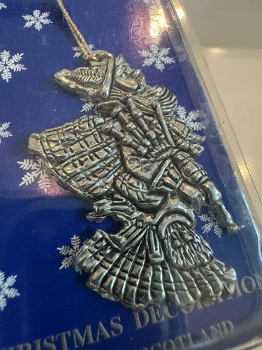 VTG Pewter Santa Bagpiper Ornament Bagpipes Scottish Scotland Tartan Gift