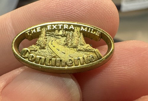 VTG CONTINENTAL Tires Service Award Pin Lapel Badge Tyres THE EXTRA MILE - RARE