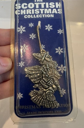 VTG Pewter Santa Bagpiper Ornament Bagpipes Scottish Scotland Tartan Gift