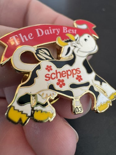 2003 Schepps Special Shape THE DAIRY BEST Cow HOT AIR BALLOON PIN HTF