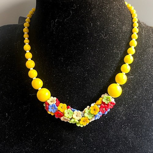 Vintage Glass Murano Yellow Flower Necklace - Beautiful!