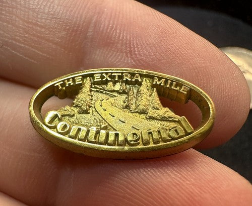VTG CONTINENTAL Tires Service Award Pin Lapel Badge Tyres THE EXTRA MILE - RARE